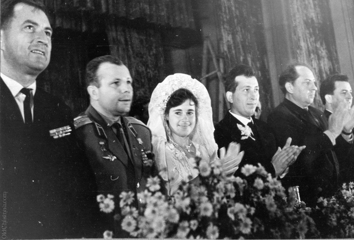 Ю. А. Гагарин в Кишинёве 1966