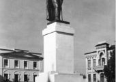 Памятник Фердинанду I
