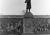 Памятник Штефану чел Маре