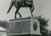 Памятник Григорию Котовскому 