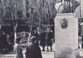 Памятник Сергею Лазо